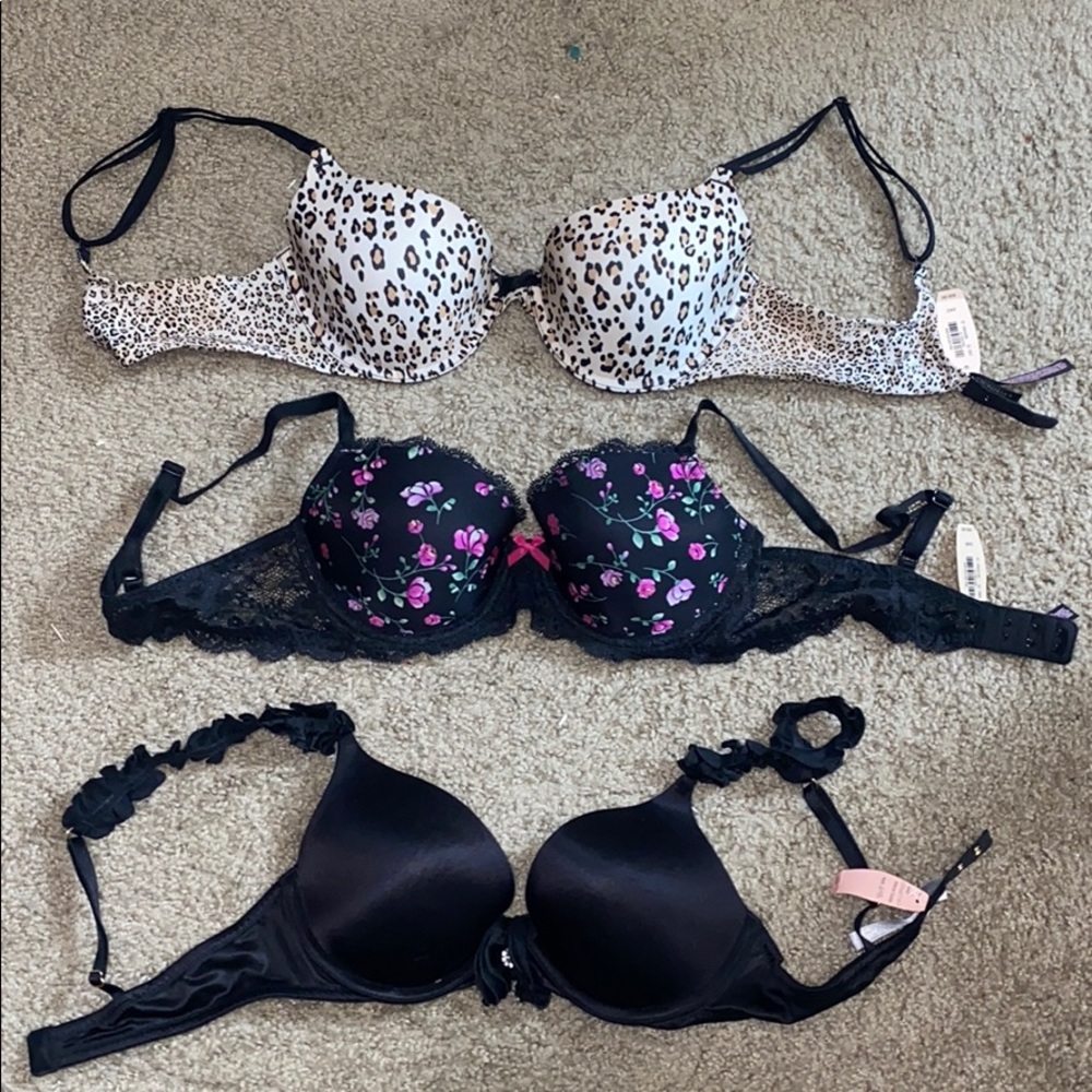 Brand new Victoria’s Secret bras-with tags-34b/34c